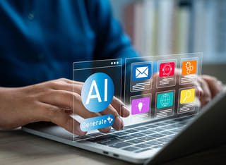 Inversor nuevo en criptomonedas que aprende las bases del trading automatizado con IA
